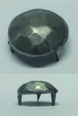 Tampa de parafuso martelada Ø 27 mm acabamento de ferro preto. Profissionais da construção escolhem Angola-Materiais.shop. Porque a qualidade faz a diferença.