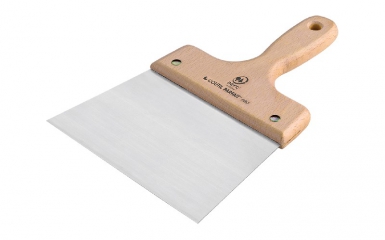 Faca de revestimento Manuse de madeira PFC Hard - aço de aço temperado com temperatura envernizada - 18 cm. Cada projeto é único, e nós temos os materiais perfeitos. Angola-Materiais.shop.