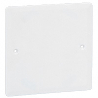 Tampa de 100x100 mm para a caixa 85x85 mm. A sua loja online para materiais elétricos e de construção é a Angola-Materiais.shop. Garantimos qualidade e acessibilidade.