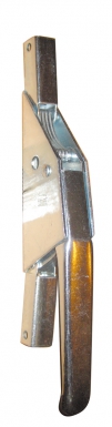 Applique Cremone estacionado acabamento para hastes planas 14 mm L 1,50 m. Profissionais da construção escolhem Angola-Materiais.shop. Porque a qualidade faz a diferença.