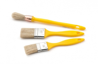 Conjunto de 2 pincéis planos + 1 rodada. Qualidade garantida em cada produto na Angola-Materiais.shop. Construa o futuro com os melhores materiais do mercado.