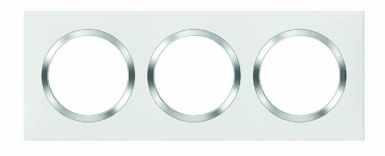 Placa quadrada doxia 3 posta acabamento branco com anel de efeito cromo. Construa com inteligência, construa com Angola-Materiais.shop.