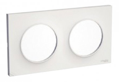 Odace Place Styl 2 Posts Center Experience 57 mm BRILHANT WHITE Vertical. Materiais de construção sob medida para cada projeto. Angola-Materiais.shop, sua solução personalizada.