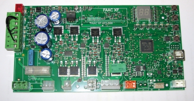 E721 Platina eletrônica integrada para motores C720 e C721. Explore nosso catálogo extenso de materiais industriais e de construção na Angola-Materiais.shop. Entregamos qualidade e confiabilidade.