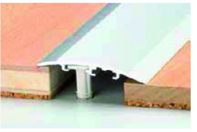 Perfil de junção para experimentar rolou 270 cm de alumínio de prata de 38 mm. Projetos maiores, melhores e mais rápidos com Angola-Materiais.shop. Tudo o que você precisa, um clique de distância.