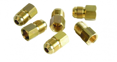 Redução UR3-68 "Flare" F 3/8 x m 1/2 - 6 partes. Ferramentas profissionais para resultados excepcionais. Angola-Materiais.shop.