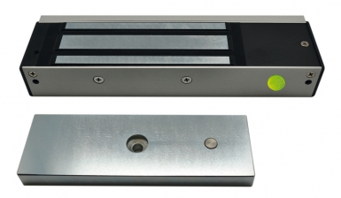 Copo de sucção de apliques com corrente resistente de 12/24V DC. 600 kg. Compre materiais hidráulicos e elétricos duráveis na Angola-Materiais.shop. Estamos comprometidos com a excelência.